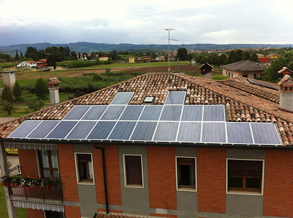 Impianto fotovoltaico civile