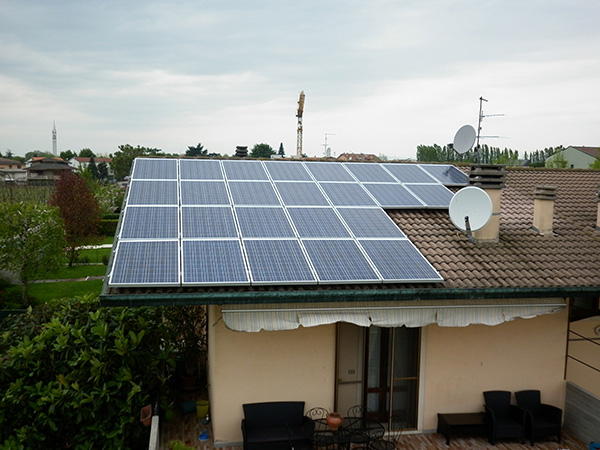 Impianto fotovoltaico civile